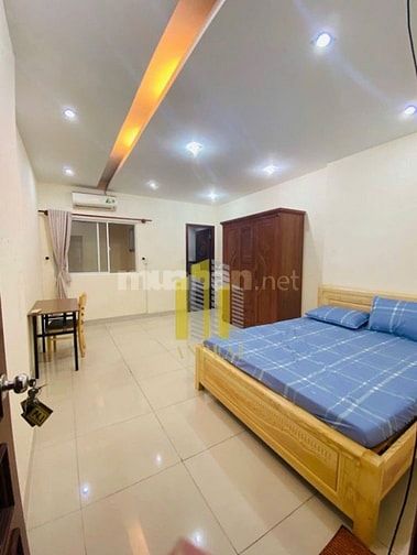NHÀ NGAY VÒNG XOAY TRẦN NÃO - 7 PHÒNG CÓ NỘI THẤT GIÁ 40 TRIỆU