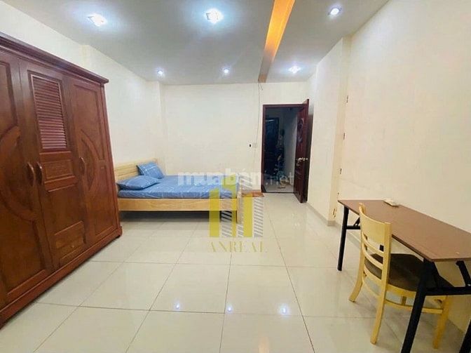 NHÀ NGAY VÒNG XOAY TRẦN NÃO - 7 PHÒNG CÓ NỘI THẤT GIÁ 40 TRIỆU