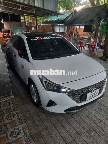 Hyundai Accent 2021 1.4 AT - 92000 km