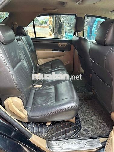 Toyota Fortuner 2015 2.7V 4x4 - 80000 km