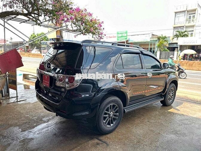 Toyota Fortuner 2015 2.7V 4x4 - 80000 km