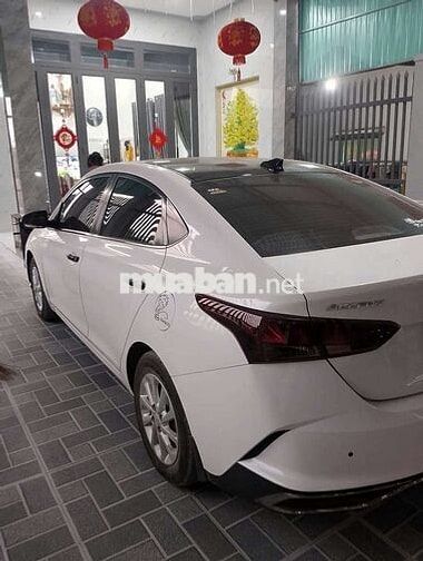 Hyundai Accent 2021 1.4 AT - 92000 km