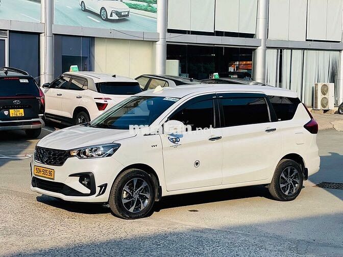 Suzuki Ertiga Hybrid 2023 màu trắng - 38000 km