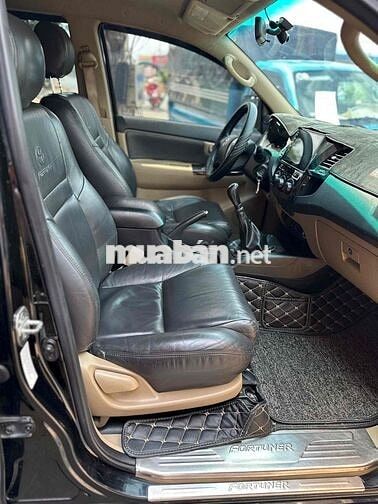 Toyota Fortuner 2015 2.7V 4x4 - 80000 km