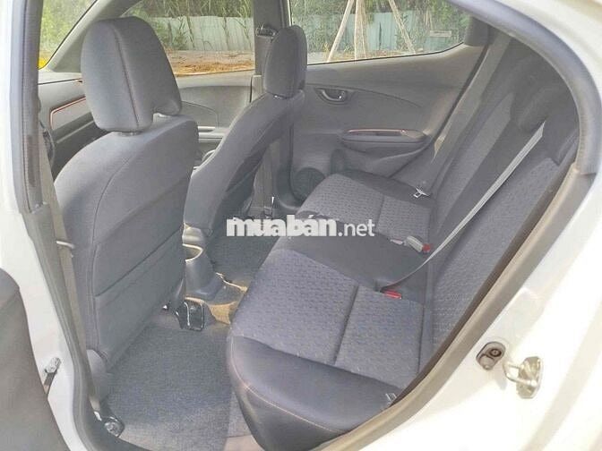 Honda Brio 2021 RS - 14800 km siêu lướt