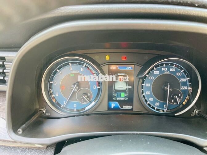 Suzuki Ertiga Hybrid 2023 màu trắng - 38000 km