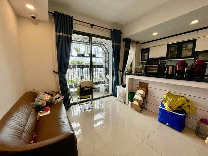 Chung cư Sky Central, 104 Phổ Quang, TB: 97m2, 2p ngủ, full NT,17tr/tr