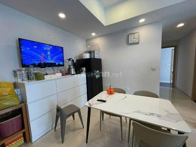 Chung cư Sky Central, 104 Phổ Quang, TB: 97m2, 2p ngủ, full NT,17tr/tr
