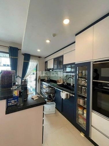 Chung cư Sky Central, 104 Phổ Quang, TB: 97m2, 2p ngủ, full NT,17tr/tr