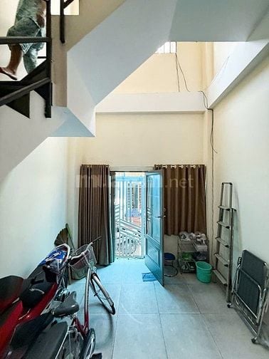 BÁN NHÀ MT LÝ THÁI TỔ Q3 [ 63m2 ]  - CÓ THANG MÁY