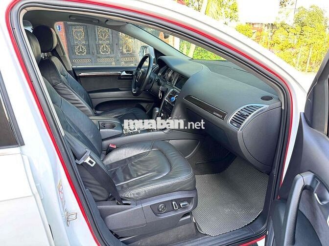 Audi Q7 2010 Tư Nhân đứng tên