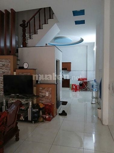 Nhà hẻm thông 8m Gò Xoài 4m x 14m, 1 lầu đúc.