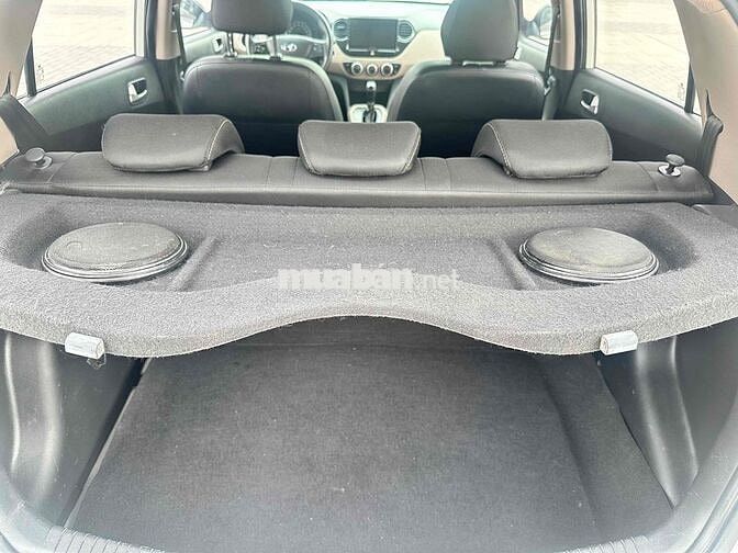 Hyundai i10 2015 1.0 AT nhập khẩu xe rất đẹp