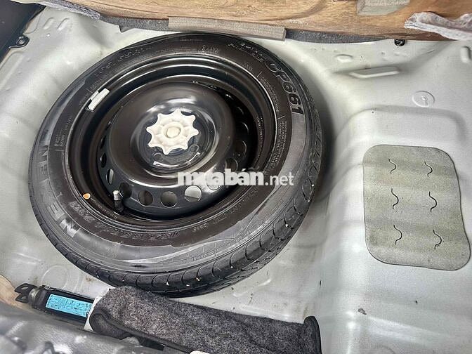 Hyundai i10 2015 1.0 AT nhập khẩu xe rất đẹp