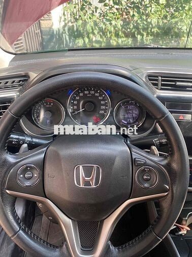 Honda City 2018 1.5 TOP - 100000 km