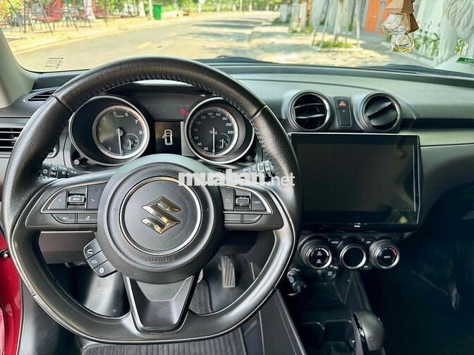 Suzuki Swift 2021 GLX 1.2 AT - 30300 km