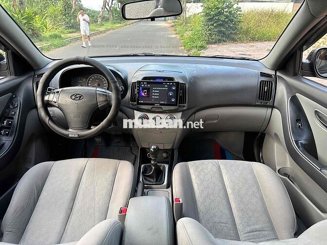 Bán xe Hyundai Avante 2011 1.6 MT 