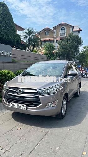 Toyota Innova 2018 2.0E - 150000 km