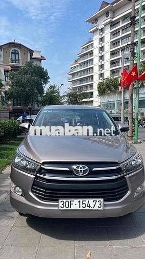 Toyota Innova 2018 2.0E - 150000 km