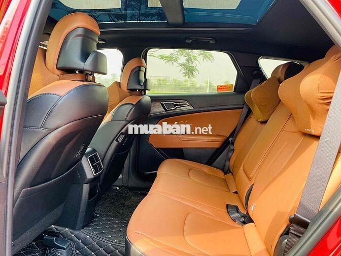 Kia Sportage Đỏ SUV 5 Chỗ, Sản Xuất 2022