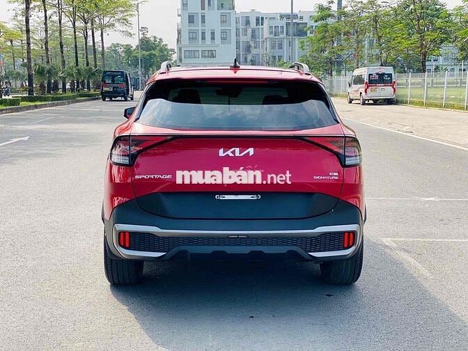 Kia Sportage Đỏ SUV 5 Chỗ, Sản Xuất 2022