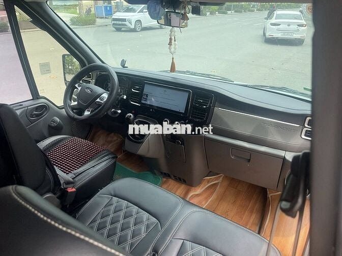 Cần bán Ford Transit 16 chỗ, sx 2023, xe cực đẹp.