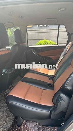 Toyota Innova 2018 2.0E - 150000 km