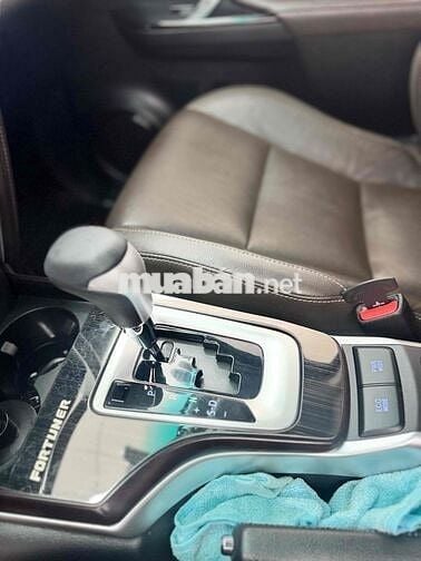 Toyota Fortuner 2019 2.4G 4x2 AT - 670000 km