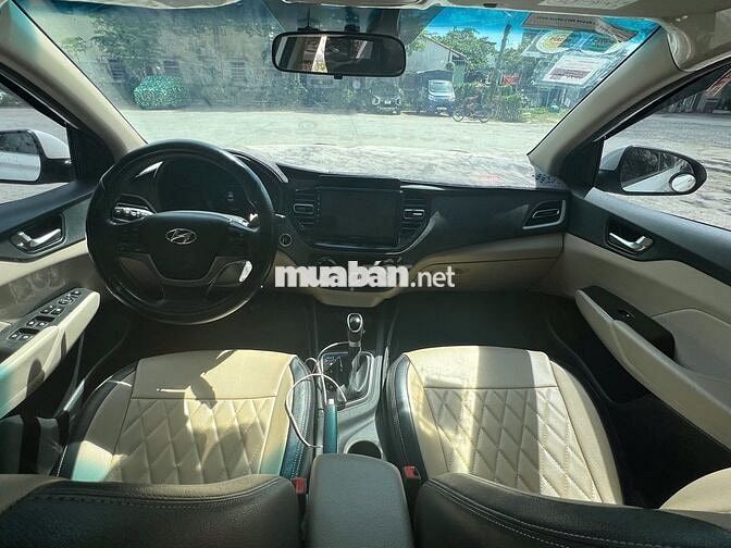 Hyundai Accent 2022 1.4 AT - 108000 km