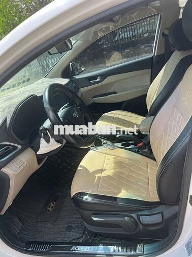 Hyundai Accent 2022 1.4 AT - 108000 km