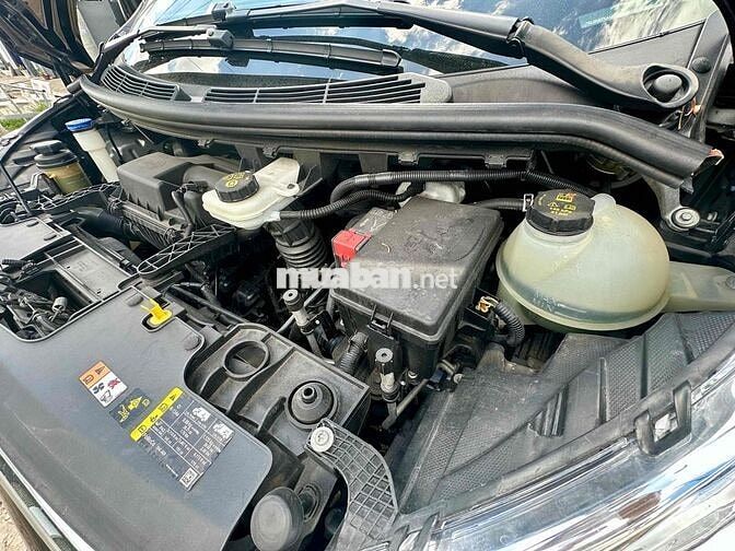 Ford Tourneo 2.0 Titanium lên Limousine thông minh