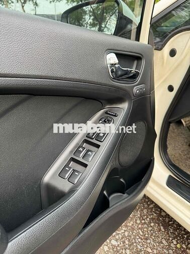 Kia K3 2015 2.0 AT - 128000 km