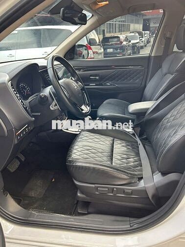 Mitsubishi Outlander 2022 2.0 CVT Premium