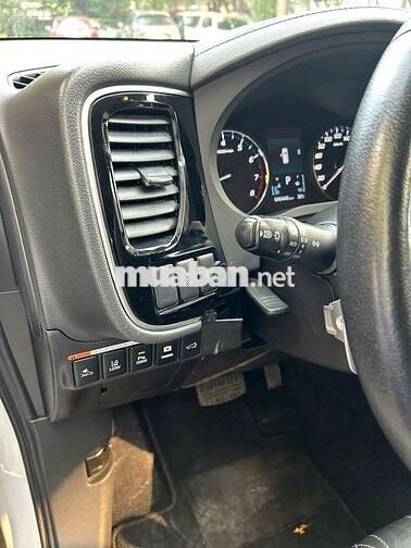 Mitsubishi Outlander 2022 2.0 CVT Premium