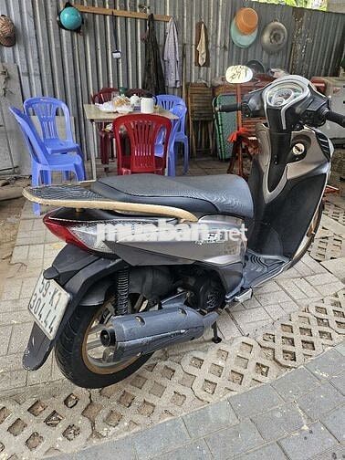 Tay ga Kymco,còn mới nguyên, ko một lổi nhỏ,dư xài