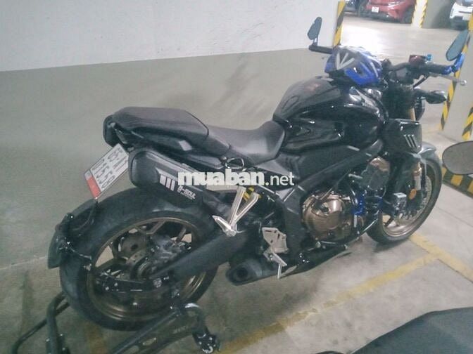 Bán cb 650r 2019 xe zin bao rút gốc