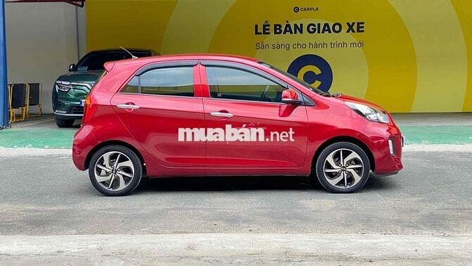 Kia Morning Deluxe màu đỏ -Xe Gia Đình Giá Rẻ