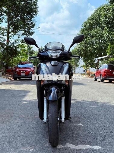 Honda SH150i Abs 2019 Mẫu ngầu Xe nhà ít chạy