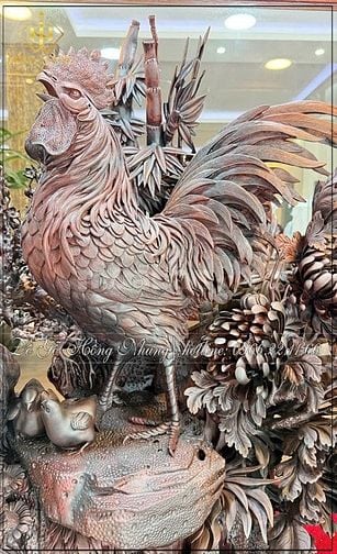 Gia đình gồ gỗ trắc đỏ đen đục thủ công