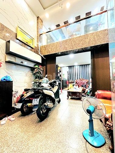 BÁN NHÀ ĐẸP HẺM XE HƠI THÔNG,4,2M x 21M x 5 LẦU ,Đ.LÊ VĂN LƯƠNG,QUẬN 7