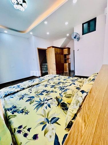 Bán Nhà hẻm đường số 8, P11, Gò Vấp, 2 lầu, NTCC, đầy đủ tiện ích