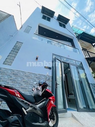 Bán Nhà hẻm đường số 8, P11, Gò Vấp, 2 lầu, NTCC, đầy đủ tiện ích