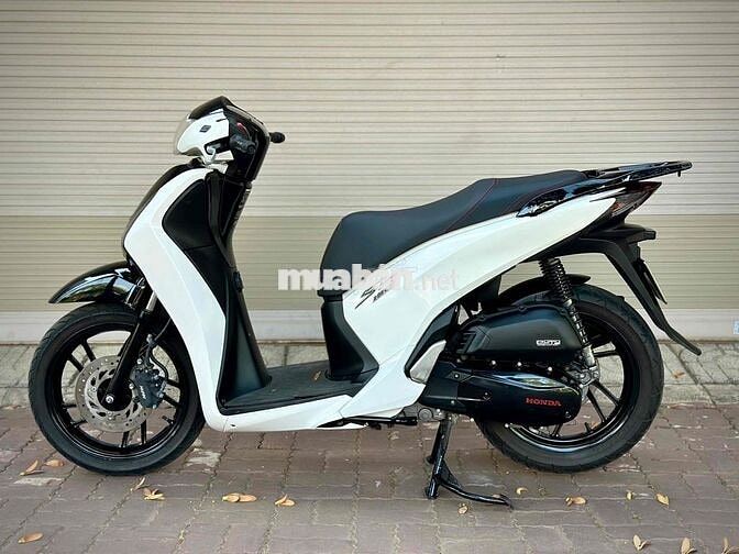 SH150i 2015 Up khoá Smartkey trắng đen siu đẹp