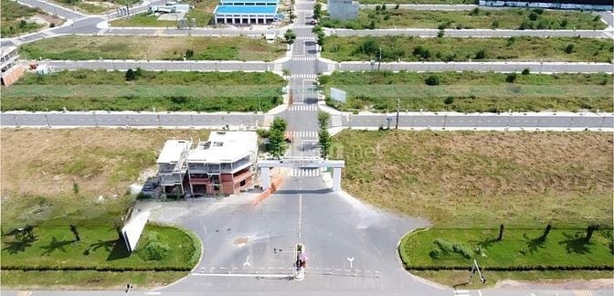 Bán lô đất ở (5mx14m) full thổ cư tại đường 746 sát VSIP3, Bình Dương