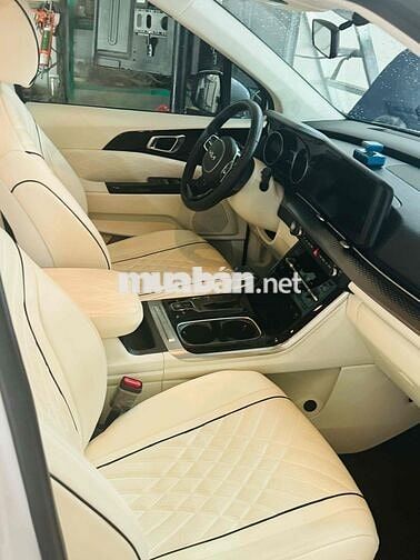 Kia Carnival 2022 - 37000 km