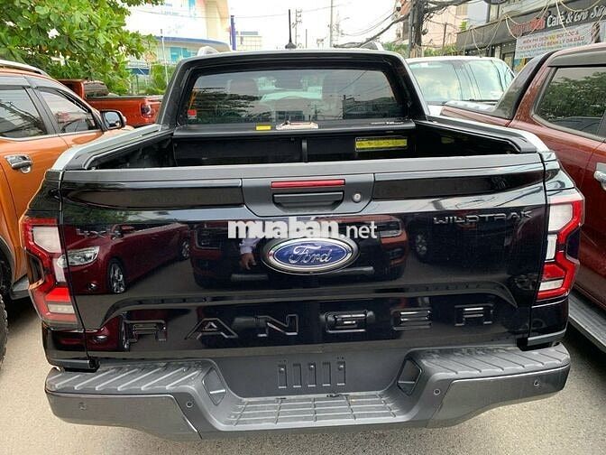 Ford 2025