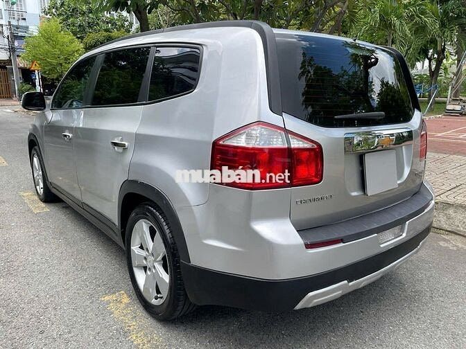 Orlando 1.8 LT, số sàn, biển TPHCM, còn QUÁ MỚI