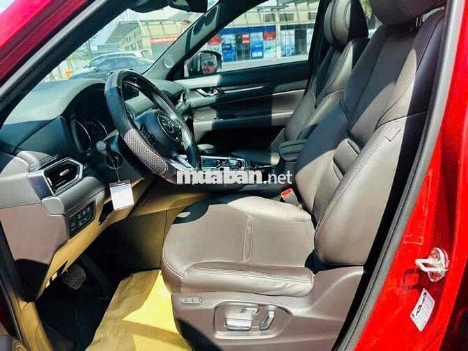 Mazda CX8 2023 premiun