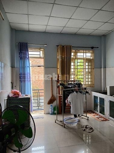Nhà MTKD đường Lê Văn Quới, 4m x 21m, 2 lầu - tiện KD, buôn bán