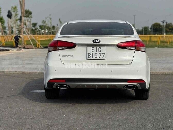 Kia Cerato 2018 1.6 AT - 46000 km